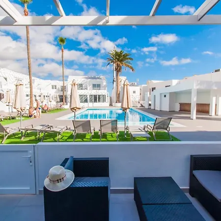 Casa Del Ritmo With Terrace Ac Shared Pool And Free Wifi Апартаменты Пуэрто дель Кармен