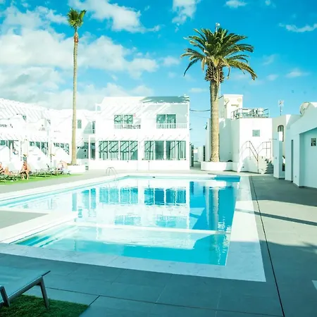 Casa Del Ritmo With Terrace Ac Shared Pool And Free Wifi Апартаменты Пуэрто дель Кармен